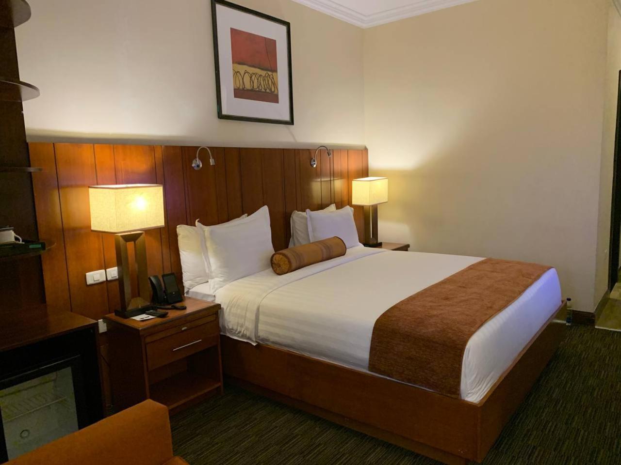 The Hub Hotel Addis Ababa Dış mekan fotoğraf