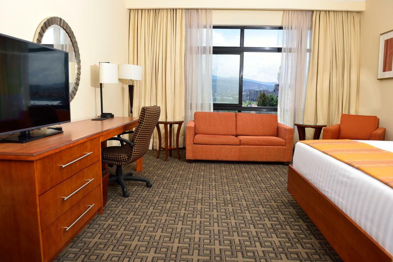 The Hub Hotel Addis Ababa Dış mekan fotoğraf